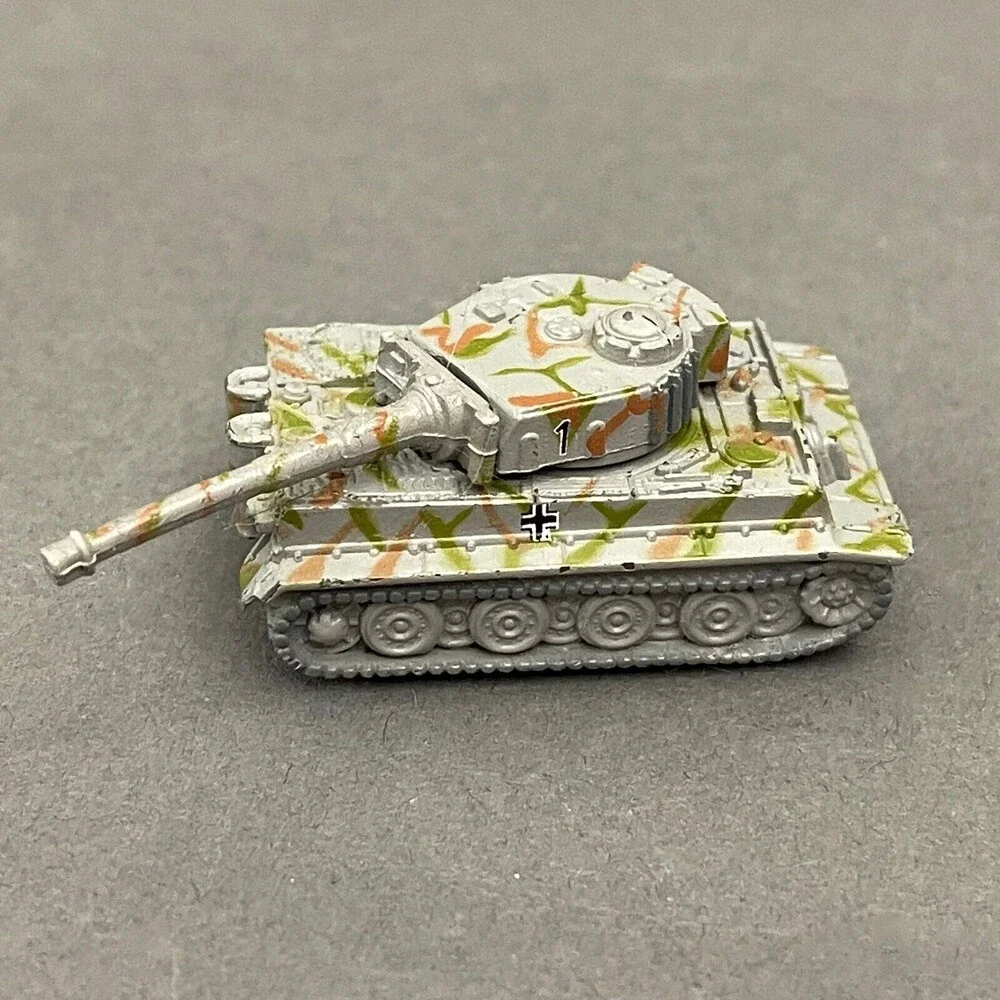 1991‎ Mirco Machines Military Army Armor Tank Gray Green Orange Camo Camouflage